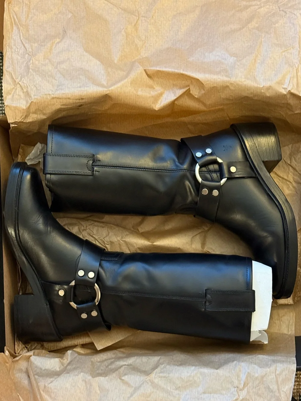 Frye Boots - Picture 5 of 11